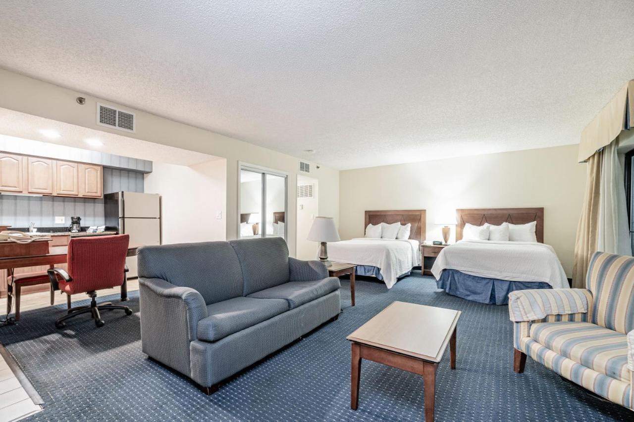 Doral Inn & Suites Miami Airport West エクステリア 写真